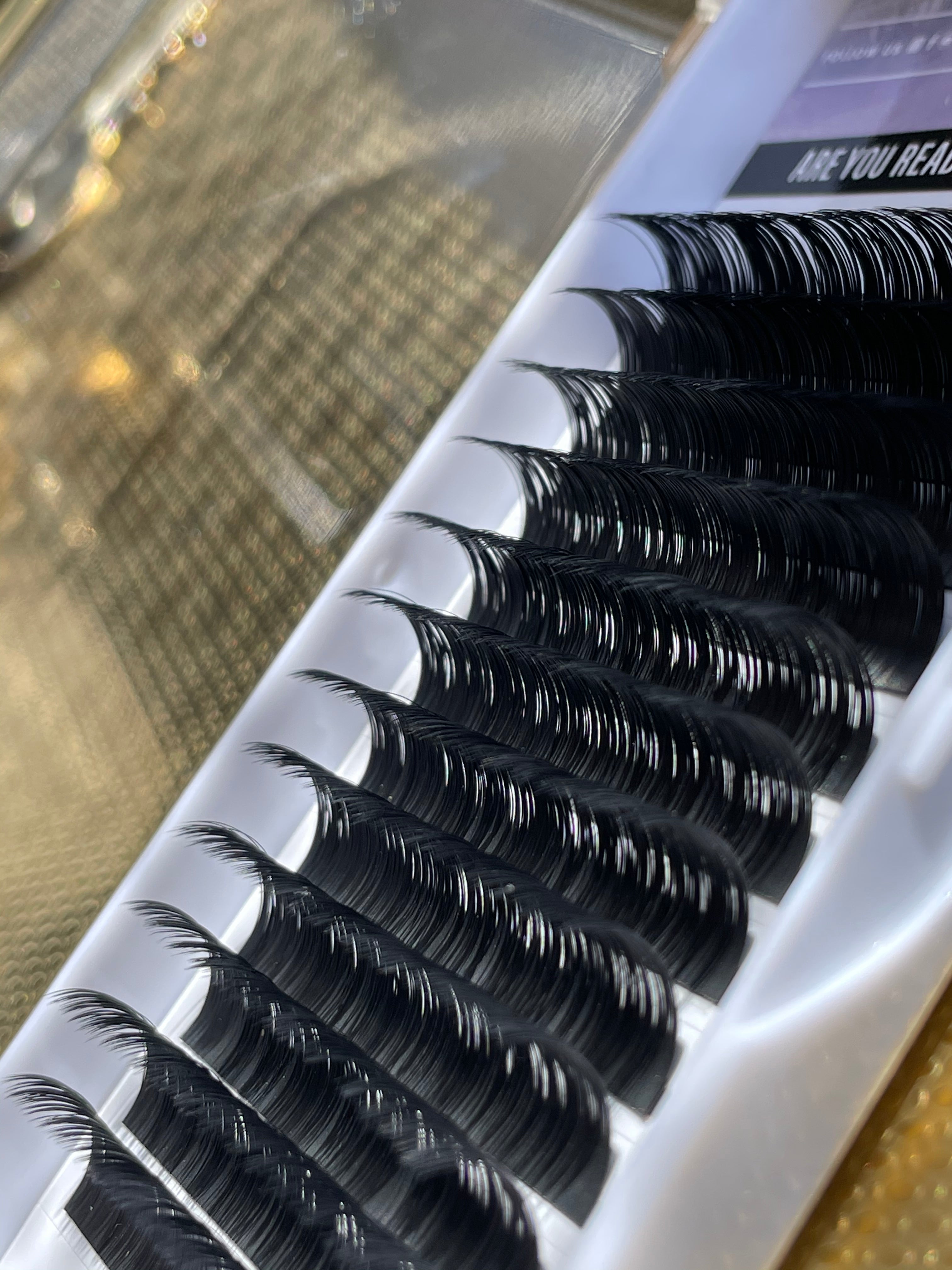Flat Classic Lashes
